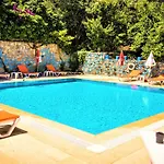 Levent ホテル 2*