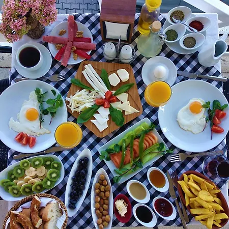 Levent 2* 페티예